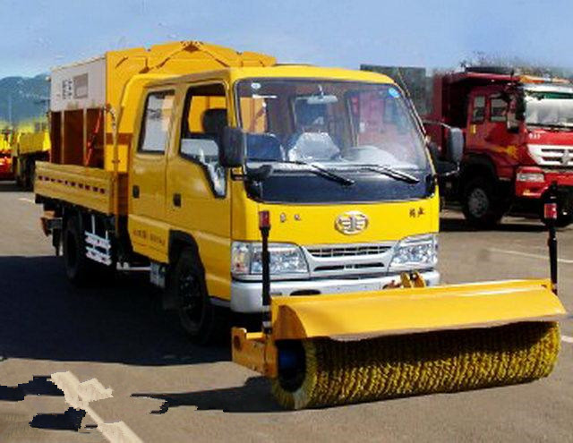 4方融雪撒布機 融雪劑撒布機