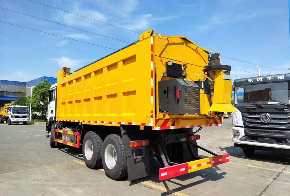 后八輪除雪車 大型除雪車